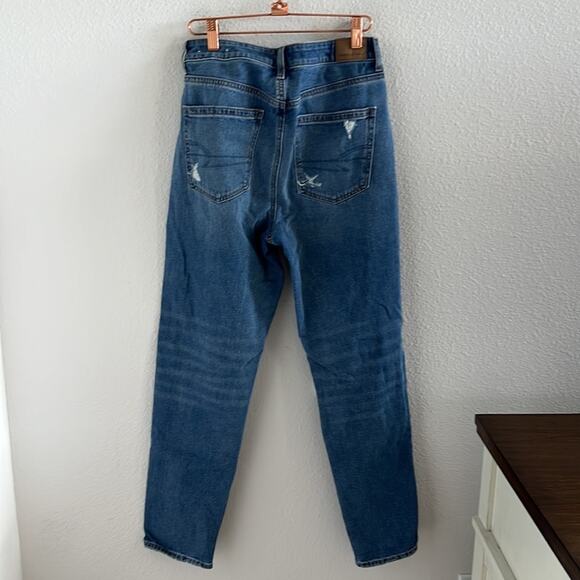 American Eagle Comfort Stretch Waistband Mom Jean Blowout Knee Distressed 6 - Picture 2 of 9